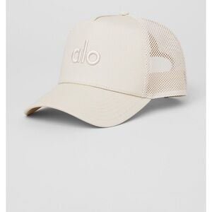 Alo bone hat